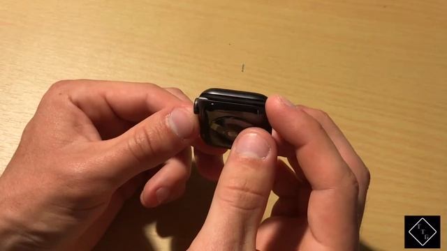 Apple Watch Series 5 - Unboxing & Hands-on смотреть онлайн