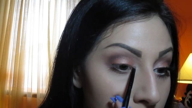 Sharon Osbourne MAC eye shadow palette tutorial смотреть онлайн