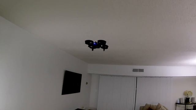Metakoo M1 RC Drone Test Flight Indoors Flies Great 14 years and up смотреть онлайн