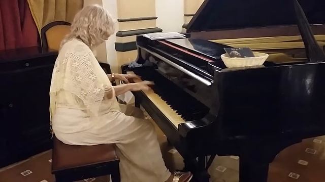 Ana Martin interpreta "Tú no sabe inglé, Vito Manue", de Eliseo Grenet/Nicolás Guillén смотреть онлайн