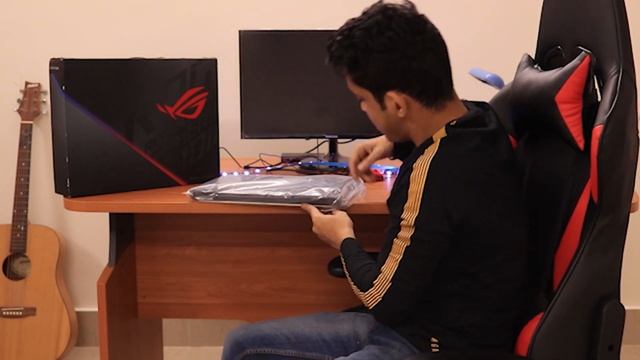 Crazy 1 Lakh Rupees Gaming Laptop 🔥 | Asus ROG STRIX unboxing | AD VLOGS смотреть онлайн