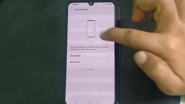 Samsung M01s flash light settings, Samsung M01s me flashlight kaise kare смотреть онлайн