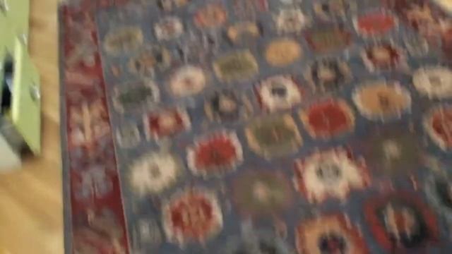 iPod "APPlE" . Від групи "U2". ТАНК!!! смотреть онлайн