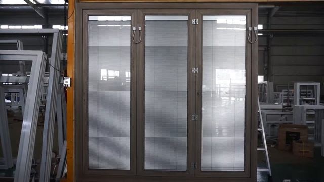 Folding Door with Integral Blinds смотреть онлайн
