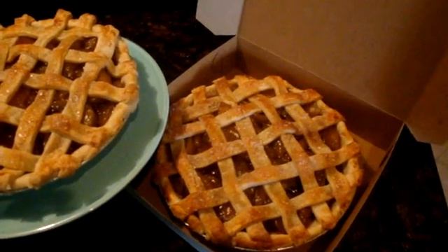 Hot Apple Pie! смотреть онлайн