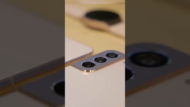 Samsung S22 Vs S22 Plus - Samsung’s Latest Flagship Phones смотреть онлайн