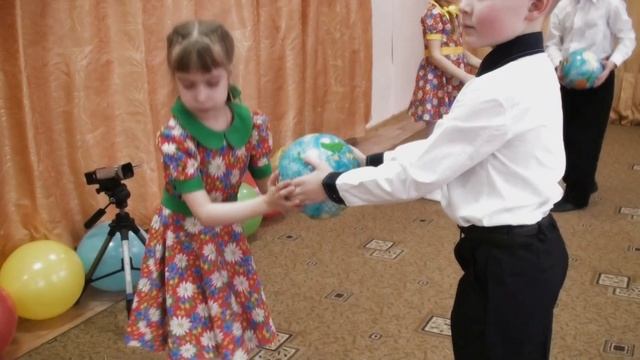 Не уроните шарик смотреть онлайн