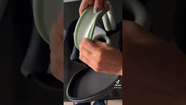 AIRPODS MAX **GREEN*** смотреть онлайн