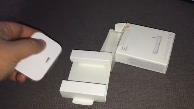 New iPhone Lightning Dock Unboxing And Review смотреть онлайн