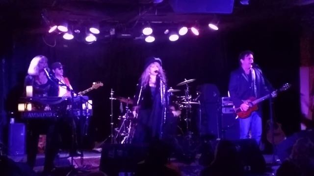 Fleetwood Mask at Harlows смотреть онлайн