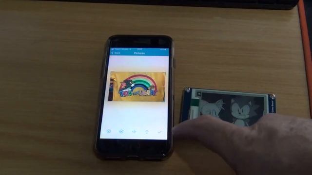 e ink Update with iPhone 7 смотреть онлайн
