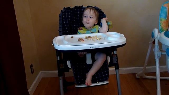 James Says Meatball and Happy.MTS смотреть онлайн