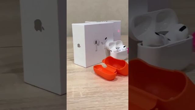 APPLE AIRPODS PRO смотреть онлайн