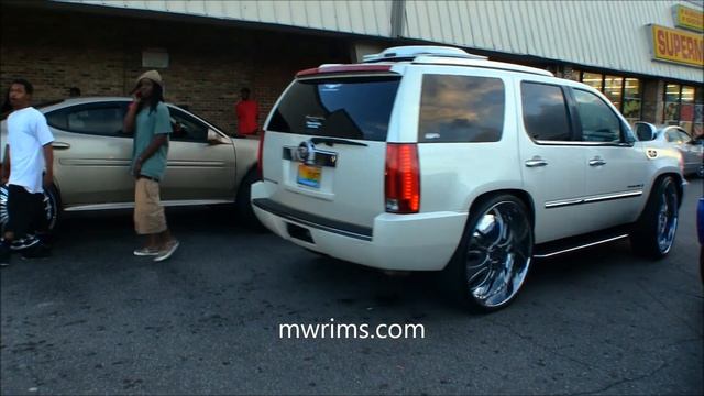 MERCEDES + CADILLAC + INFINITI ON FORGIATOS BUICK + PONTIAC DUB DAVIN FLOATERS PARKING LOT ACTION смотреть онлайн