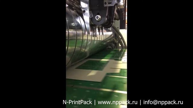 Машина для заклейки окошек с устройством pick&place смотреть онлайн