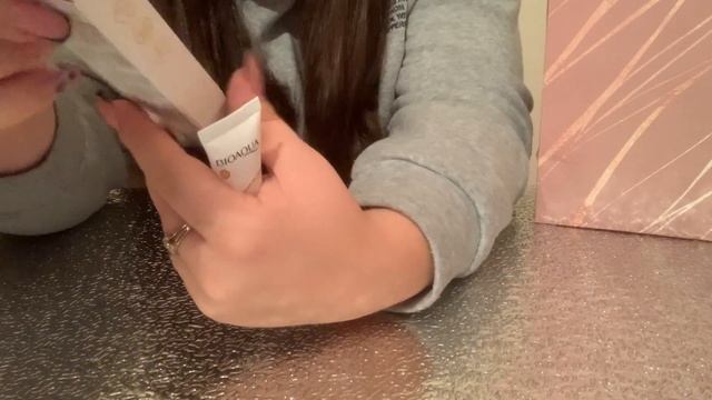 ВЛОГ : РАСПАКОВКА : ОБЗОР ПОДАРКОВ НА ДЕНЬ РОЖДЕНИЯ. НОВЫЙ АЙФОН 14 😛 смотреть онлайн