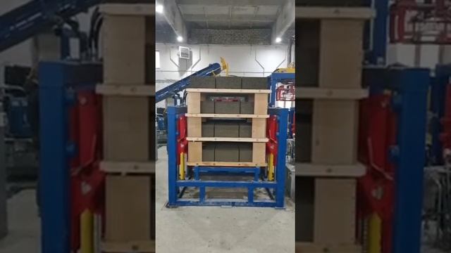 работа подъемника поддонов Рифей смотреть онлайн
