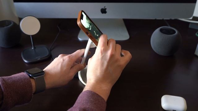 Anker PowerWave Magnetic 2-in-1 Charger Review (Great MagSafe Budget Stand)