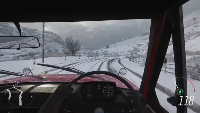 1973 Land Rover Range Rover - Forza Horizon 4 - Barn Find смотреть онлайн