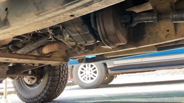 Land Rover Defender 6x6 смотреть онлайн