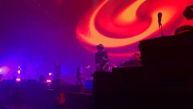 Radiohead - Paranoid Android (Live in Seattle) смотреть онлайн