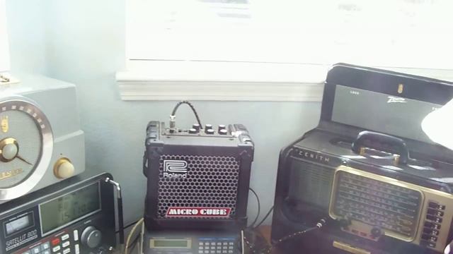 Antique Zenith '47 Tube Radio Trans-Oceanic & Zenith Bakelite Tube AM/FM early '50s Model H725Z1 смотреть онлайн