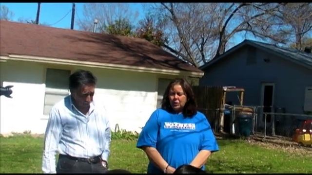 Lunch with Family and Friends of Louis Castro Perez смотреть онлайн