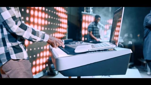 Ndagutazira Mwami - Ap. Apollinaire and Jeannette Habonimana [Official Video] смотреть онлайн