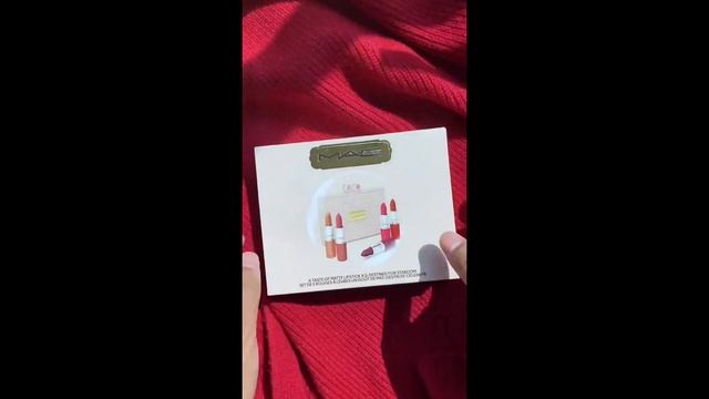 MAC Bubbles And Bows A Taste Of Matte Lipstick Swatches by Maccosmetics смотреть онлайн