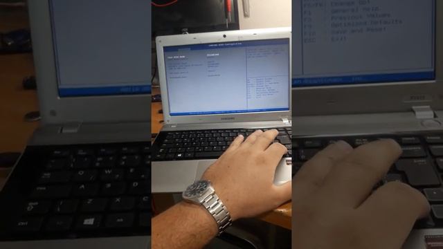como dar boot pelo pendrive notebook da linha Rv415,411 etc.. da Samsung смотреть онлайн