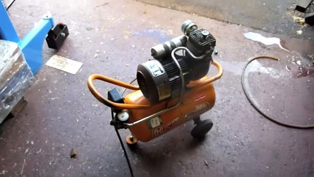 N&M HPC 300 Compressor.mov смотреть онлайн