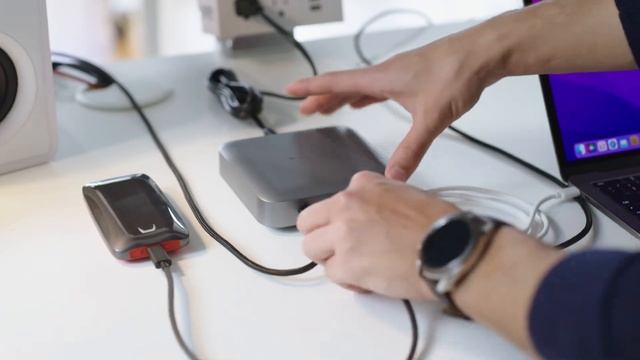 HyperDrive Thunderbolt™ 4 Power Hub: Early Bird Special! Save 40% смотреть онлайн