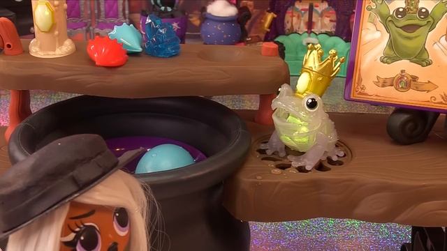 Magic Workshop OMG HOCUS POCUS Sanderson Sisters Cast A Spell On OMG Unicorn смотреть онлайн