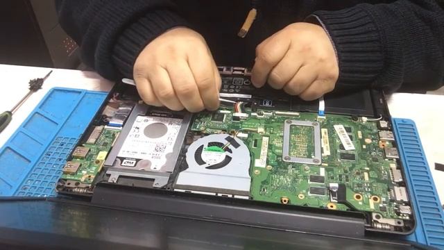 Asus X302U Mainbord Disassembly (Anakart Sökme) смотреть онлайн