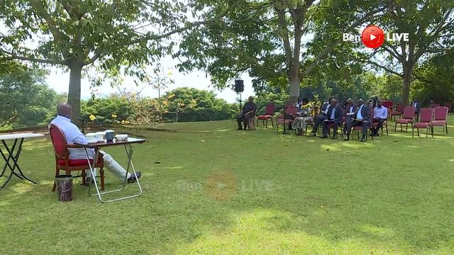Museveni meets Stabex International officials at State House, discuss oil and gas opportunities смотреть онлайн