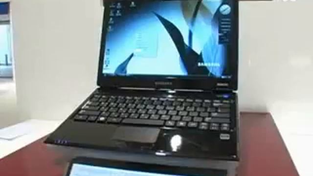 Samsung lanza un portátil similar al Macbook Air.flv смотреть онлайн