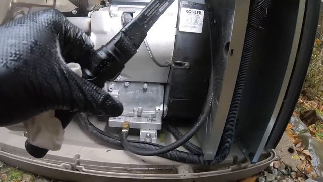 Generator service finding oil leak смотреть онлайн