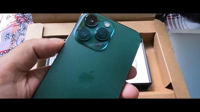 Unboxing iPhone 13 (PRO) : Alpine Green India #iPhone13Pro #AlpineGreen #unboxing смотреть онлайн