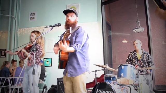 Jungle Steve & the Gypsophelias - This Old Dog смотреть онлайн