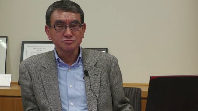 【河野太郎のLIVE配信】たろうとかたろう смотреть онлайн
