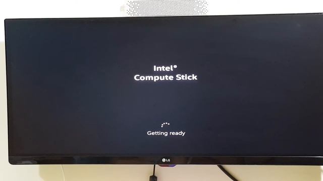 Video giới thiệu và cài win10 cho Intel computer Stick смотреть онлайн