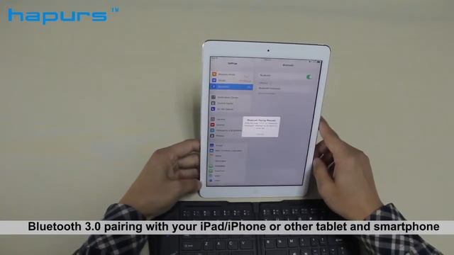 Hapurs Folding Bluetooth 3.0 Wireless Keyboard with 200mAh battery and hidden stand design смотреть онлайн