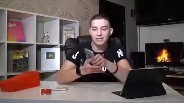 РЕНТГЕНОВСКОЕ ЗРЕНИЕ В ТЕЛЕФОНЕ ! ONEPLUS 8 PRO смотреть онлайн