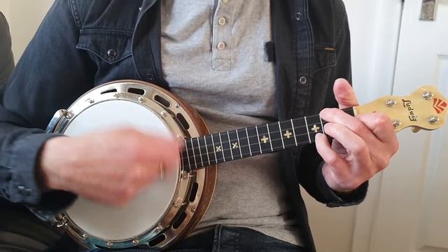 Shine ft Two on 1929 Ludwig Special Banjo-Uke. смотреть онлайн