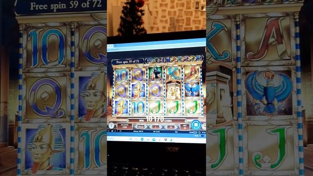Mega WIN LEGACY OF DEAD смотреть онлайн