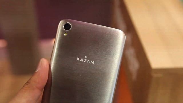 Kazam Thunder 450W and 450WL hands-on смотреть онлайн