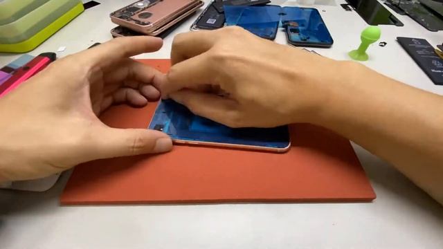 ARMO 亞莫手機維修 更換 IPHONE 8 電池 смотреть онлайн