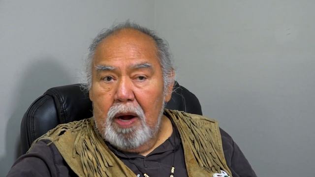 Kingeistí David Katzeek смотреть онлайн