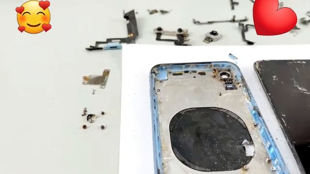 ||Restore iPhone XR buried in the ground Into iPhone 13 Series|| #restoration #restore #iphone#vira смотреть онлайн