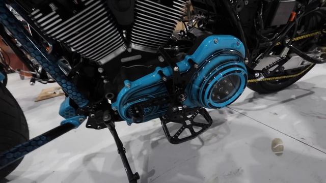INSANE Harley Davidson BUILDS AT BLOCKHEAD GARAGE #cyclefanatix #harleydavidson @BlockheadMoto